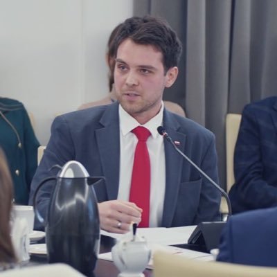 MichaelDembek's profile picture. Mąż, ojciec i dumny reprezentant Polski w Kanadzie. Kierownik @PAIH_pl, Wiceprezes ds. Polskich @CanPolCongress 🇵🇱🇨🇦