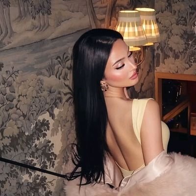 kb_88q's profile picture. 313 ♓️🇸🇦
مارسية المولد.. ناعمة وقوية
أعيش على ذوقي، أحب نفسي
وملهمه ومتشافية، وثقتي بنفسي تكفيني
أصنع سعادتي