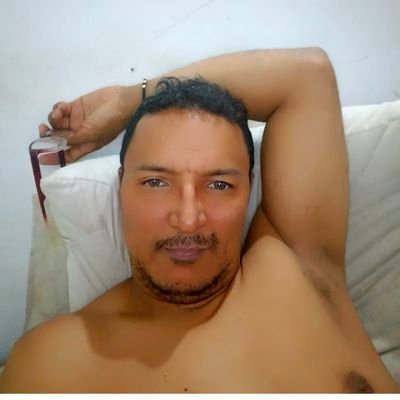qkhojfdo's profile picture. qkho(cucho). Hombre casado con una mujer ' 
especial y tengo un hijo hermoso llamado Jhonny. soy de los hombres buenos que quedan.