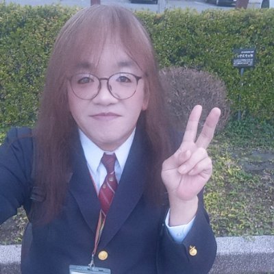 青森を拠点に「アメノチハレエンジニア&デザイン」代表を務めるトランスMTFです。
フリーランスのWebクリエイターとして、Webサイト制作やWebデザインを中心に活動しています。
「Webのことはわからない」という方も安心してください。
じっくりお話を伺い、目的に合った使いやすく見やすいサイトを一緒に作り上げます。