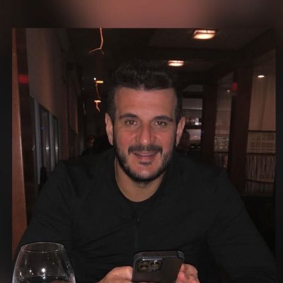 HakmeCharbel's profile picture. 