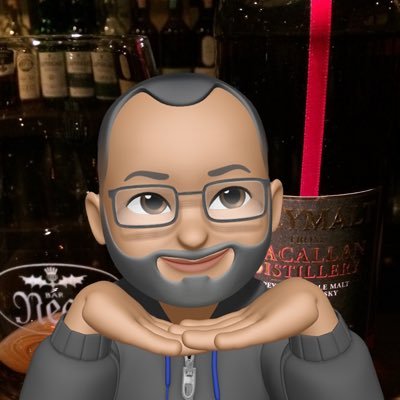 masaone_4103's profile picture. 他人と被らない車弄りと、小振りな腕時計が好みです。妻との美味しい食事と、大好きなお酒を堪能する為に、夜はスマートウォッチに着け替えてジョギングで体力維持と体調管理をしています🚗⌚️🍖🥃🍷🏃🏻‍♂️