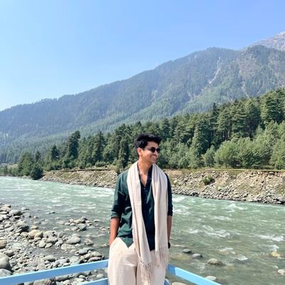 ByteMePorriya's profile picture. I put the ‘elusive’ in ‘exclusive