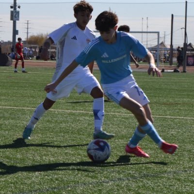 Class of 2027 | Crown Point | 5,8 | 130 | Winger, CAM, ST, |NAL | Millenium SA | #10 | adrianiloski@yahoo.com