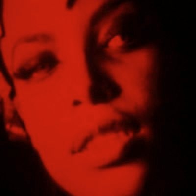 Keeping Aaliyah's memory alive | Lil Kim fan | Loreen fan | HoTD and GoT enthusiast #TeamBlack #TargNation |