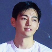 sofia (@blvvdsweataers) 's Twitter Profile