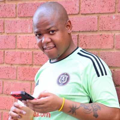 Orlando Pirates before life itself, ☠️☠️☠️🙏🏿🙏🏿❤️❤️❤️ then, TitansCricket, BlueBulls, RealMadrid, Chelsea, Mercedes44
❤️☠️