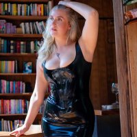 Miss Lucy (@missluc40355246) 's Twitter Profile
