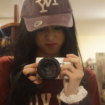 cibelleti's profile picture. 