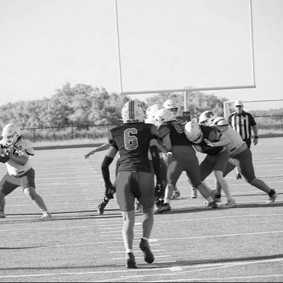 rylansheffield5's profile picture. 5,11 165 | Safety | Memorial High School | Class of 2028 | Phone number- 580-335-4071 | 3.5 gpa ✉️:rylansheffield44@icloud.com