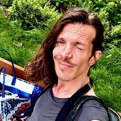 🇬🇧 UK 🏴🇺🇦 alt gay model. 🍆🔝as ft. in the @grabbyseurope 🏆winning @HungYoungBrit 🎬 @ManchetserPride orgy & @RawRoadNation👷🏻♂️Builder orgy
