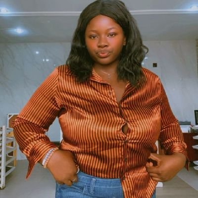 MargueriteKilem's profile picture. community manager/ communicatrice/passionné d'art oratoire/magui❤️/ cool/sympa/ Futur poétesse 🥰/foodporn😍
