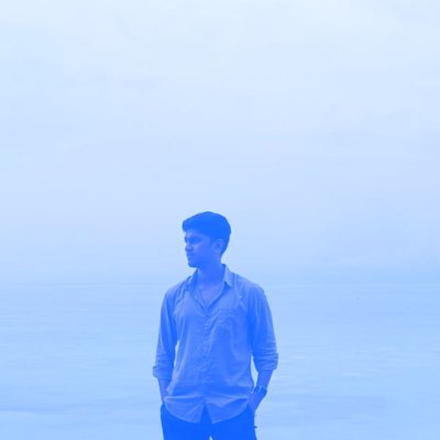 yash_devop's profile picture. 22 y/o Frontend developer | Learning Web3