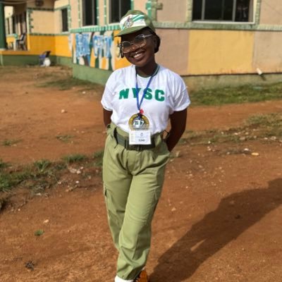 Teefeeehhh's profile picture. Ambivert\Book fan\Storyteller\Copywriter/Virtual Assistant