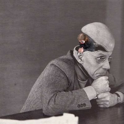 bu eleman cok bilgili birine benziyor
☭𝒖𝒆𝒆𝒓 🧷🇵🇸
