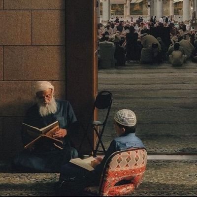 ~ Sosyal Bilimler & İslâmî İlimler ilgilisi ~
📍İlahiyat / Felsefe / Siyaset | 🕌 💬
📍Technology / Science | 🔭 💻
📍Sosyoloji / Tarih / Askeriye | ☪