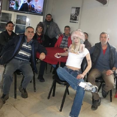 aysel git başımdan ben oturduğum yerde iyiyim
