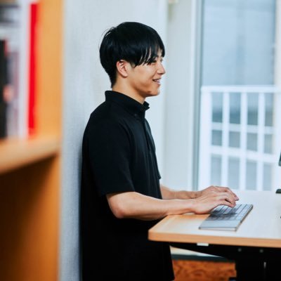 @blankrinc 創業者 & 代表取締役 CEO|3万人が使う配信者向けファンクラブ『ライドリ』運営|個人では社会で生きるための試行錯誤を投稿