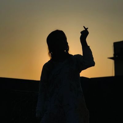 ®|| Albatross||Cricket in DNA|| #Free_Palestine|| she/her|| 22||
My land is my last identity🇵🇰♥️||®