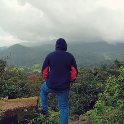 INC 🧡🤍💚
lalettan fan boy👑💎
csk uyir💛