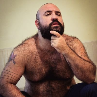Br🇧🇷 35yo🔞 Bottom⬇️ Scorpion♏️🦂 Bear🐻 daddy 🏳️🌈 Muscle and Fat 🍔 Open relationship ✨️
insta @pedro.musclebear
https://t.co/CeTF75Ok1M