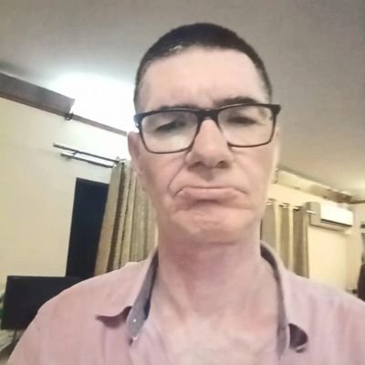 byssares's profile picture. 