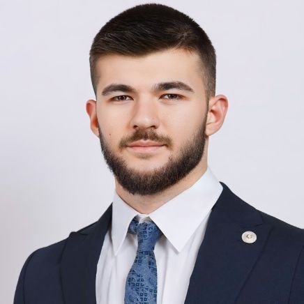AK Parti İstanbul İl Gençlik Kolları Yönetim Kurulu Üyesi
BEU - Makine mühendisliği
ANAU - Siyasal İlişkiler ve Kamu Yönetimi
KEREMOĞLU DAR DOKUMA MAKİNALARI