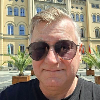 AlesGrau's profile picture. 🇨🇿I am a capitalist💰Arsenal 🏴󠁧󠁢󠁥󠁮󠁧󠁿⚽ N Y Rangers🇺🇸🏒F1🇮🇹🏎NATO 💪a 🇪🇺EU🇦🇺AC⚡DC🎸Su🚗kdo🧳su⛰️Moravák ze Sudet🌞 Carpe diem☕Ich bin Preuße🍀