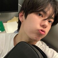 Aru (@arukkku) 's Twitter Profile