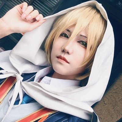 ななみじろう/成人済/社交辞令不要 ◾︎歌ってコスプレして時々着物を着たり編み物をしたりする自由人。エディットも始めた。 ◾︎所属=Shikata/ピコラ/しもつきん ◾︎🦋=nanami-jiro