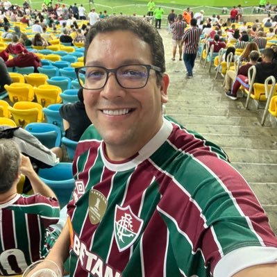 Tocantinense. Fluminense. Deslocado no tempo. Deveria ter 18 anos em 1970.