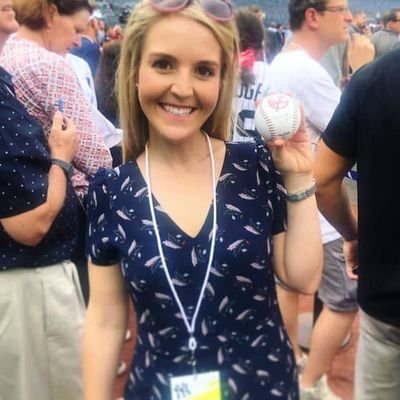 Bellawil95's profile picture. 💔 Widowed but still standing strong🌹
💪Living with grace • 🙏 Faith keeps me standing
💫 Cherishing memories • 🌻 Growing stronger each day❤