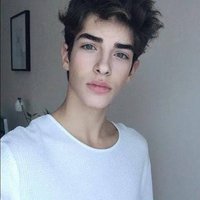 niuniek (@luvmycruush) 's Twitter Profile Photo