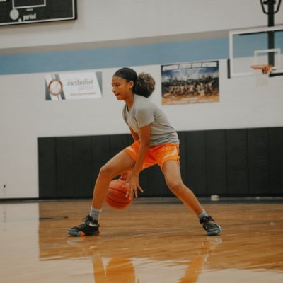 Mya Iles Profile