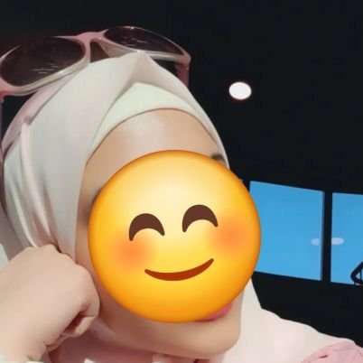 عمري ١٨ داخله بل ١٩ سويت لايميل طلبي شخص نتعرف بسريه علاقه خاصه ويكون وضعوو لمادي فوق نتعرف بسريه واحترام يكون واعي فهمان 🌹