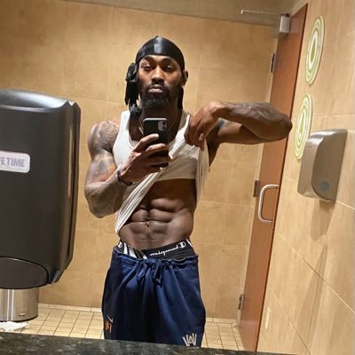 Content Creator💡🎥🎬|Basketball Trainer⛹🏾♂️🏀 Fitness Trainer🏋🏾♂️💪🏾|