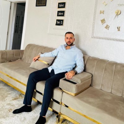 𝑲ı𝒚𝒎𝒆𝒕𝒊𝒏𝒊𝒏 𝒃𝒊𝒍𝒊𝒏𝒎𝒆𝒅𝒊𝒈̆𝒊 𝒚𝒆𝒓𝒅𝒆 𝒌𝒂𝒍𝒎𝒂, 𝒛𝒊𝒚𝒂𝒏 𝒐𝒍𝒖𝒓𝒔𝒖𝒏.