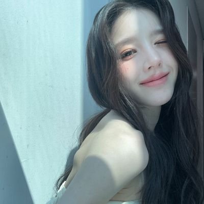 she/her; ela/dela 🏳️🌈 multi stan | 25 | bts, got7, artms e + |
Namjoon & Heejin collector