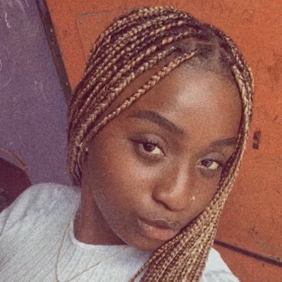 God first ||Very fine Yoruba girl||Books📚||Student|| Soft heart loud thoughts🌸