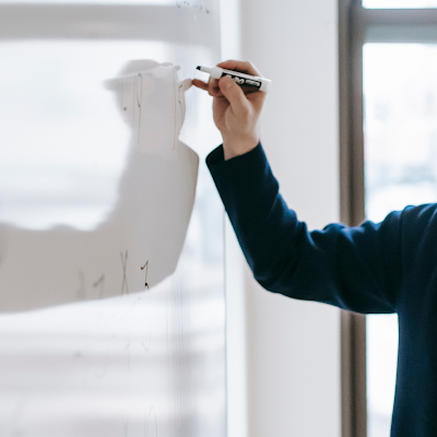 Profesor_Mufic's profile picture. #GG33 Silver #CueLifetime #28Club 🍊
 Primjenjena numerologija i astrologija.  
https://t.co/zoJZCx8IF3