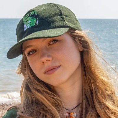 Tay ๐ Profile