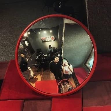 lrv_________'s profile picture. — finding light in every shadowed corner✰