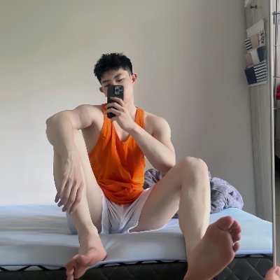 06/185/65/16/0.5/伪s,白袜足控,反差调教,推止于推,照片在媒体,聊骚调教欢迎私信,主页无图需带照,无照不回😍不线下