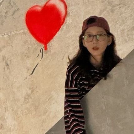 Taengooluvr's profile picture. GG STAN