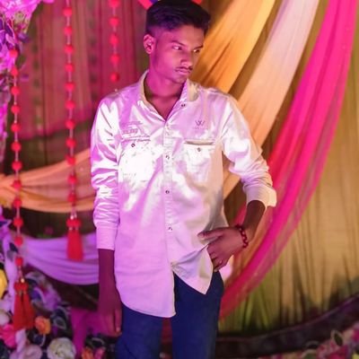 Deepak_Sanskrit's profile picture. !! विवेकख्यातिरविप्लवा हानोपायः !!
 📌संस्कृतप्रेमी | संस्कृत-अध्येता | संस्कृतं मम प्राणः 
❣️Musician/Hacker/Programmer/Author✍️
❣️Login in world 🌎~11/01/..