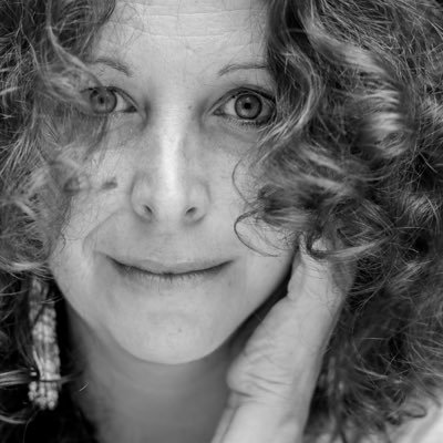 Journalist, Lecturer in Journalism & Documentary Photographer