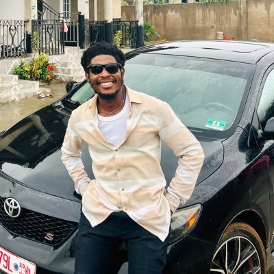 bob_vigna__ix's profile picture. LESSERTHANGOD🤍🕊☕️ @believeato650@gmail.com 🤲🏿 RAGGAE/ AFRO-DANCEHALL 💚 MUSICIAN/BAND. PERFORMING ARTISTE ⭐️ ATO QUAMINA🎶🤎