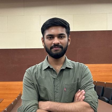 gautam_dakshesh's profile picture. figuring things out
