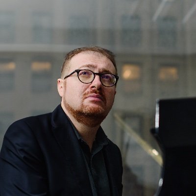 Klezmer/ Classical/ Improv clarinet/ sax/ flute/ piano Conductor, ethnomusicologist, composer, music & Yiddish educator, @Litvakus @FVAHT Selmer Artist 🎗️