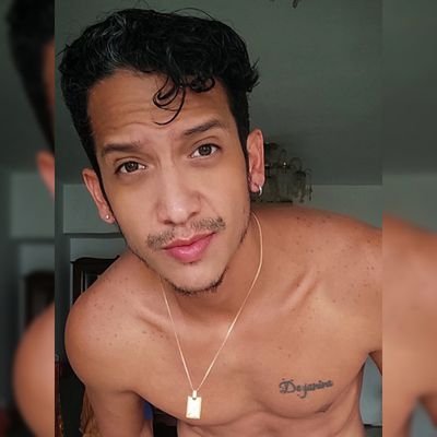 Papá de Napoleó🐶
Arquitecto 👷🏽♂️
Publicista📹
Fotógrafo amateur📷
Bailarín de corazón🕺🏽
AMO COMER🍴🍕🍔
Caracas - Charallave📍
Venezolano 🇻🇪
@vacorrales